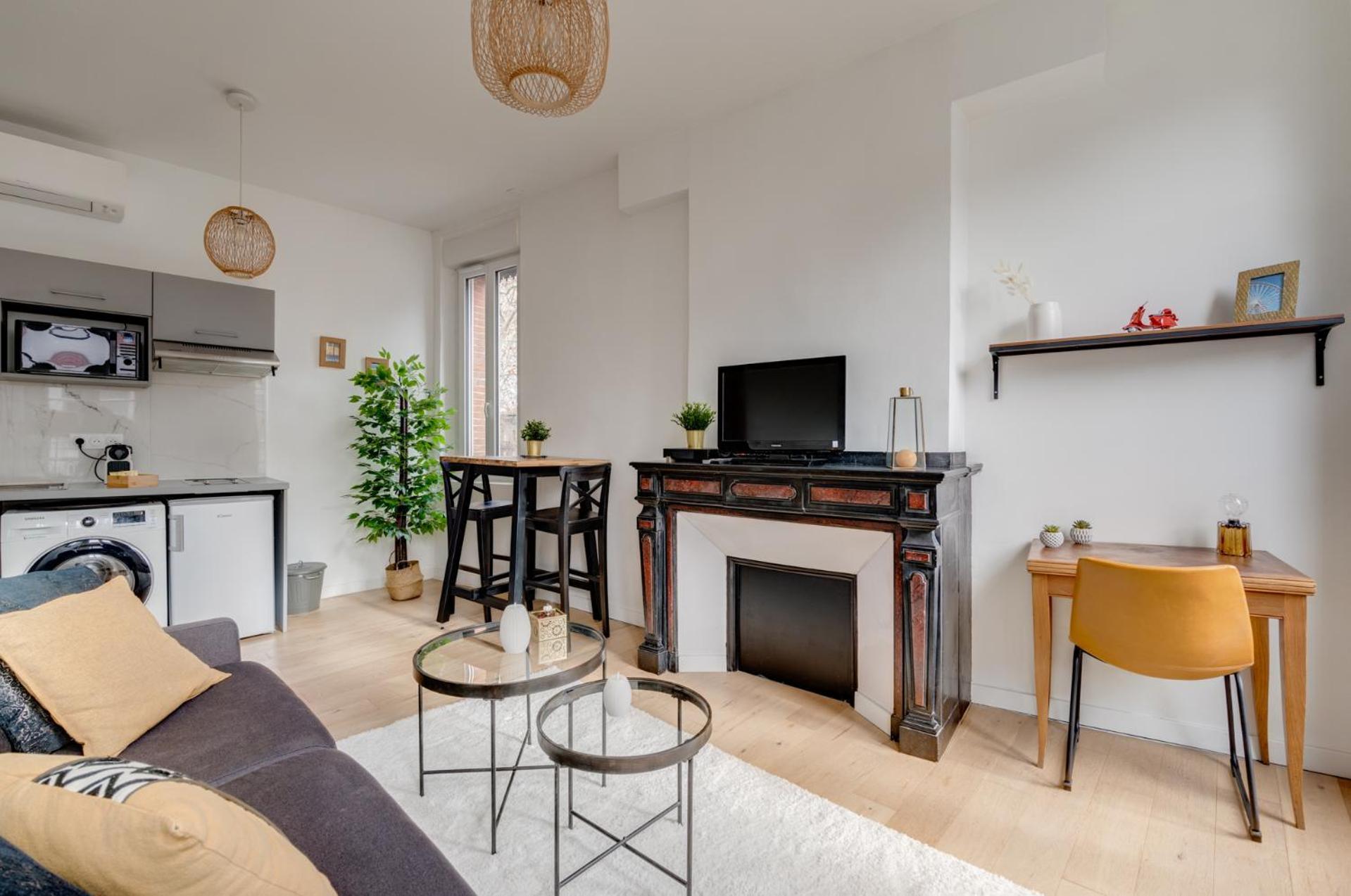 Studio Chic Et Lumineux, Garage, Wifi, Clim Toulouse Luaran gambar