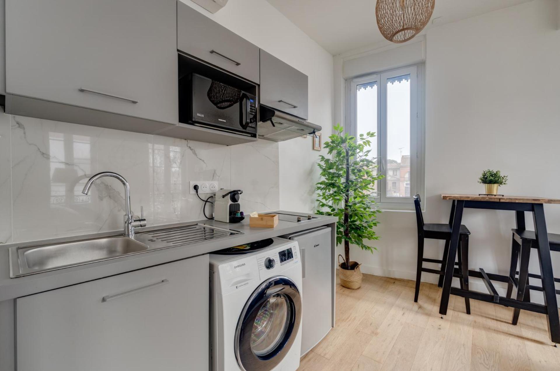 Studio Chic Et Lumineux, Garage, Wifi, Clim Toulouse Luaran gambar
